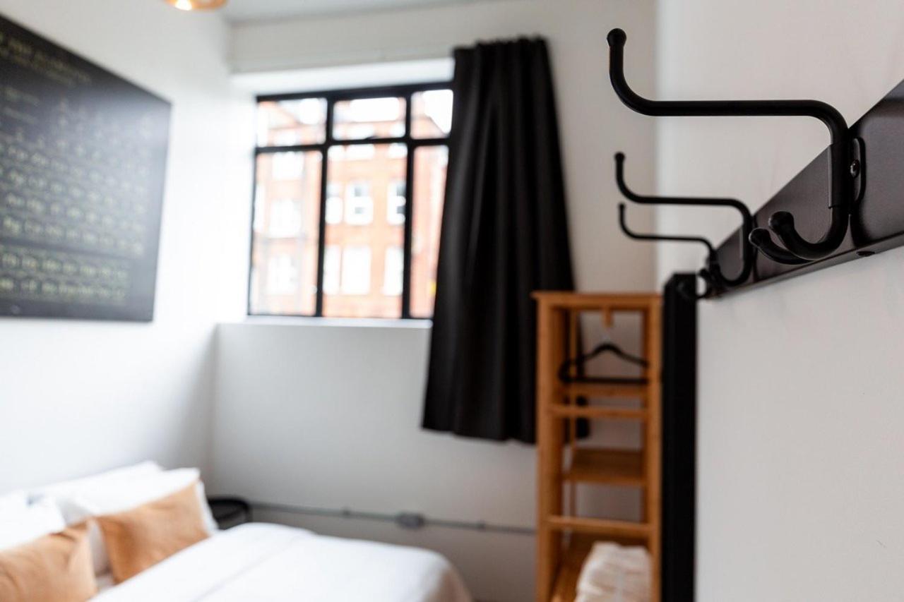 Stylish Comfort In London Финчли Екстериор снимка
