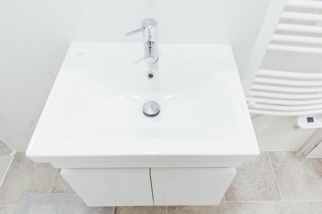 Stylish Comfort In London Финчли Екстериор снимка