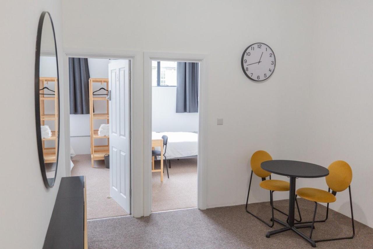 Stylish Comfort In London Финчли Екстериор снимка