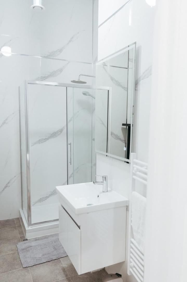Stylish Comfort In London Финчли Екстериор снимка
