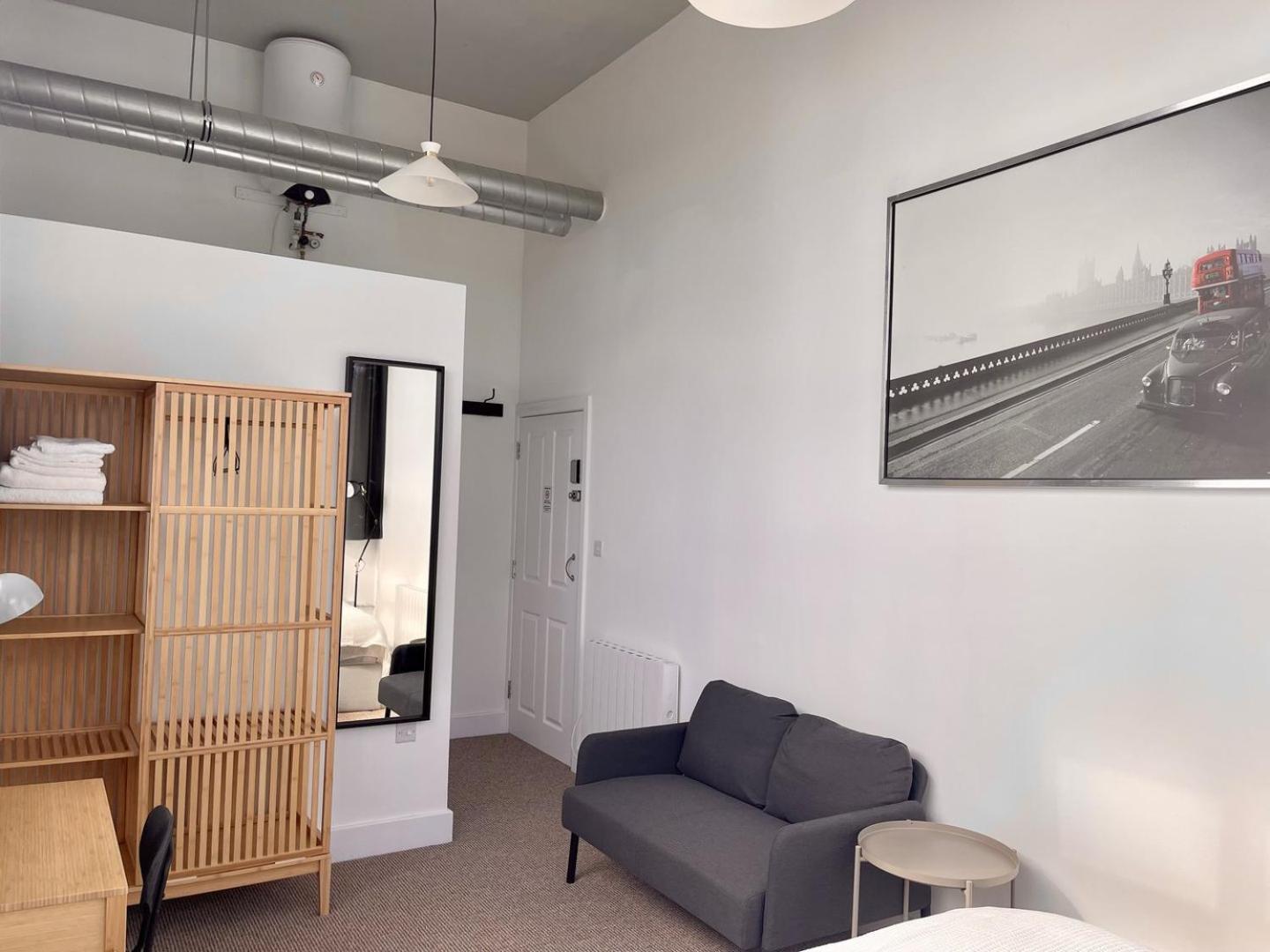 Stylish Comfort In London Финчли Екстериор снимка